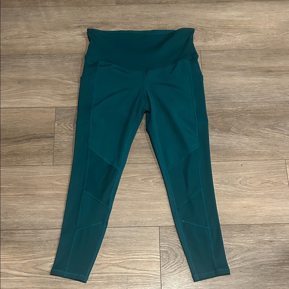 NWOT Xersion Teal Green Ankle Leggings Size 7/8‎
